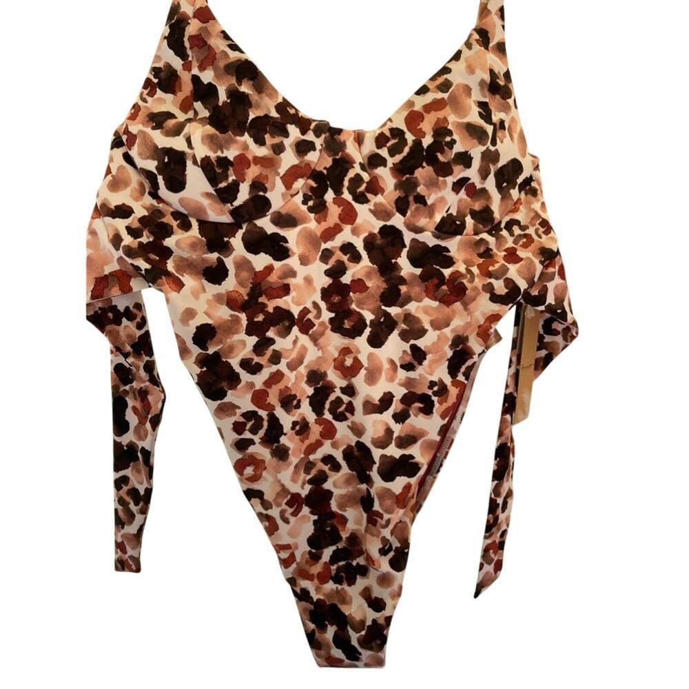 NWT Jane Serengeti Women's Swimsuit Size Large